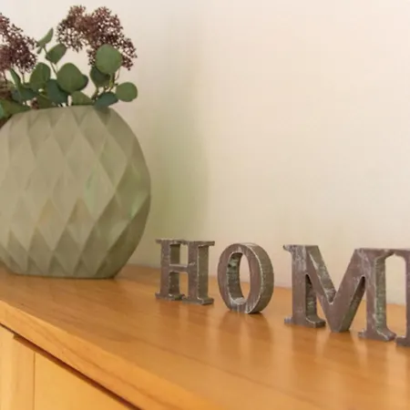 Knipper Re24 Semesterbostad *