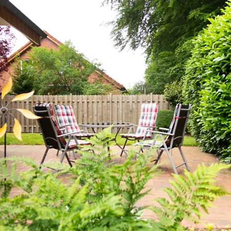 Knipper Re24 Semesterbostad *